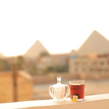 Magic Golden Pyramids View Otel Kafret el-Gabal Dış mekan fotoğraf