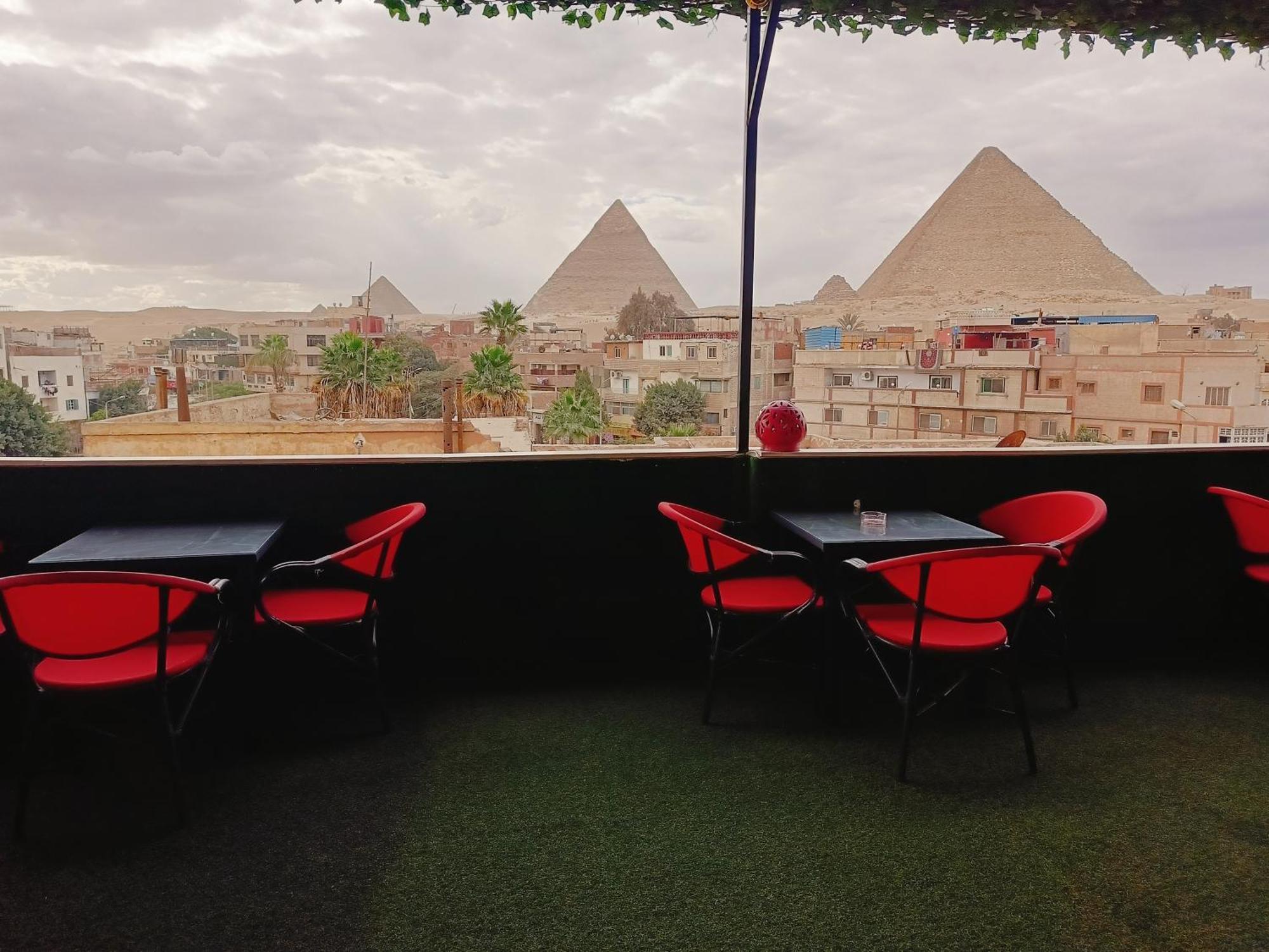Magic Golden Pyramids View Otel Kafret el-Gabal Dış mekan fotoğraf