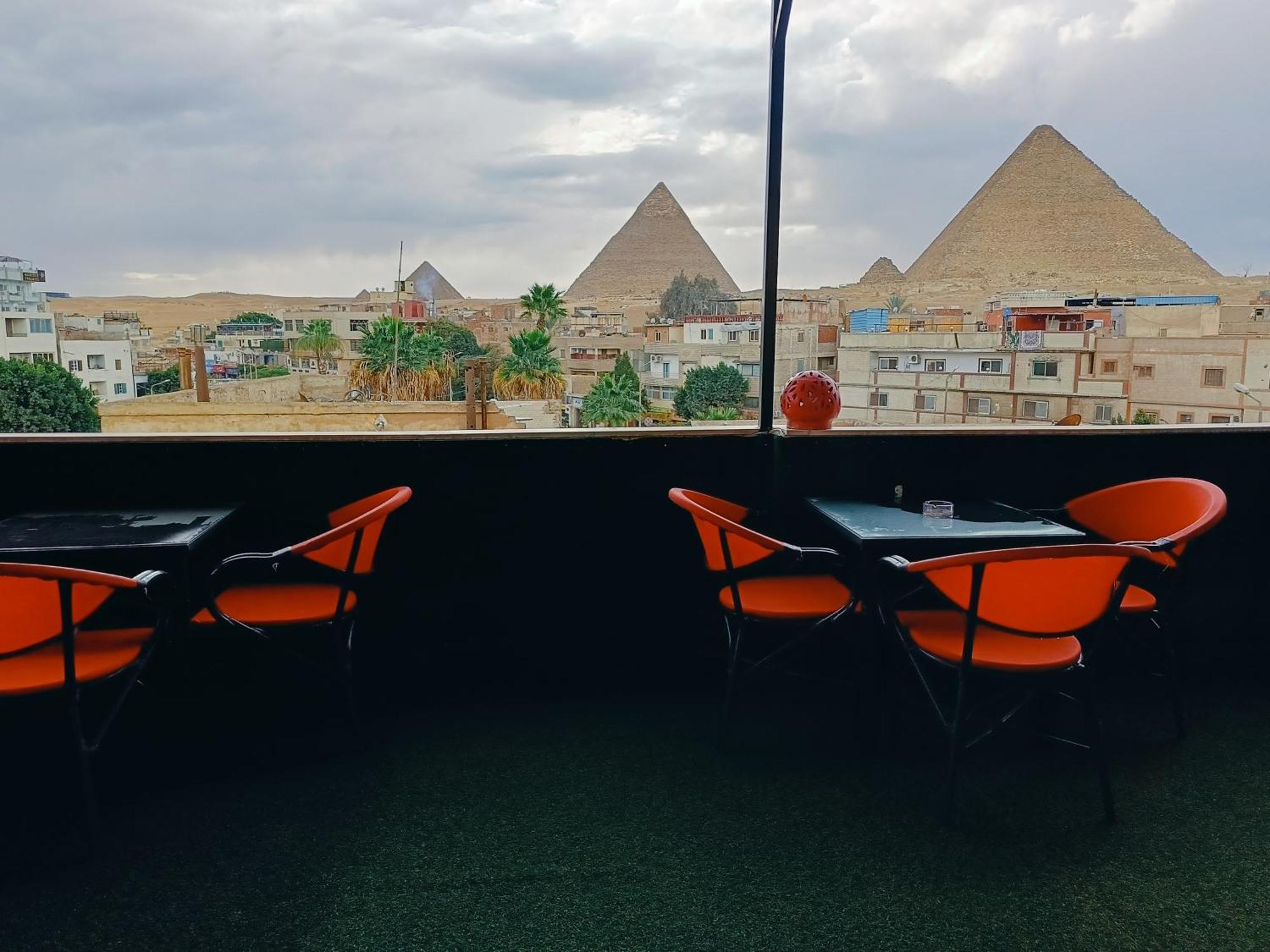 Magic Golden Pyramids View Otel Kafret el-Gabal Dış mekan fotoğraf
