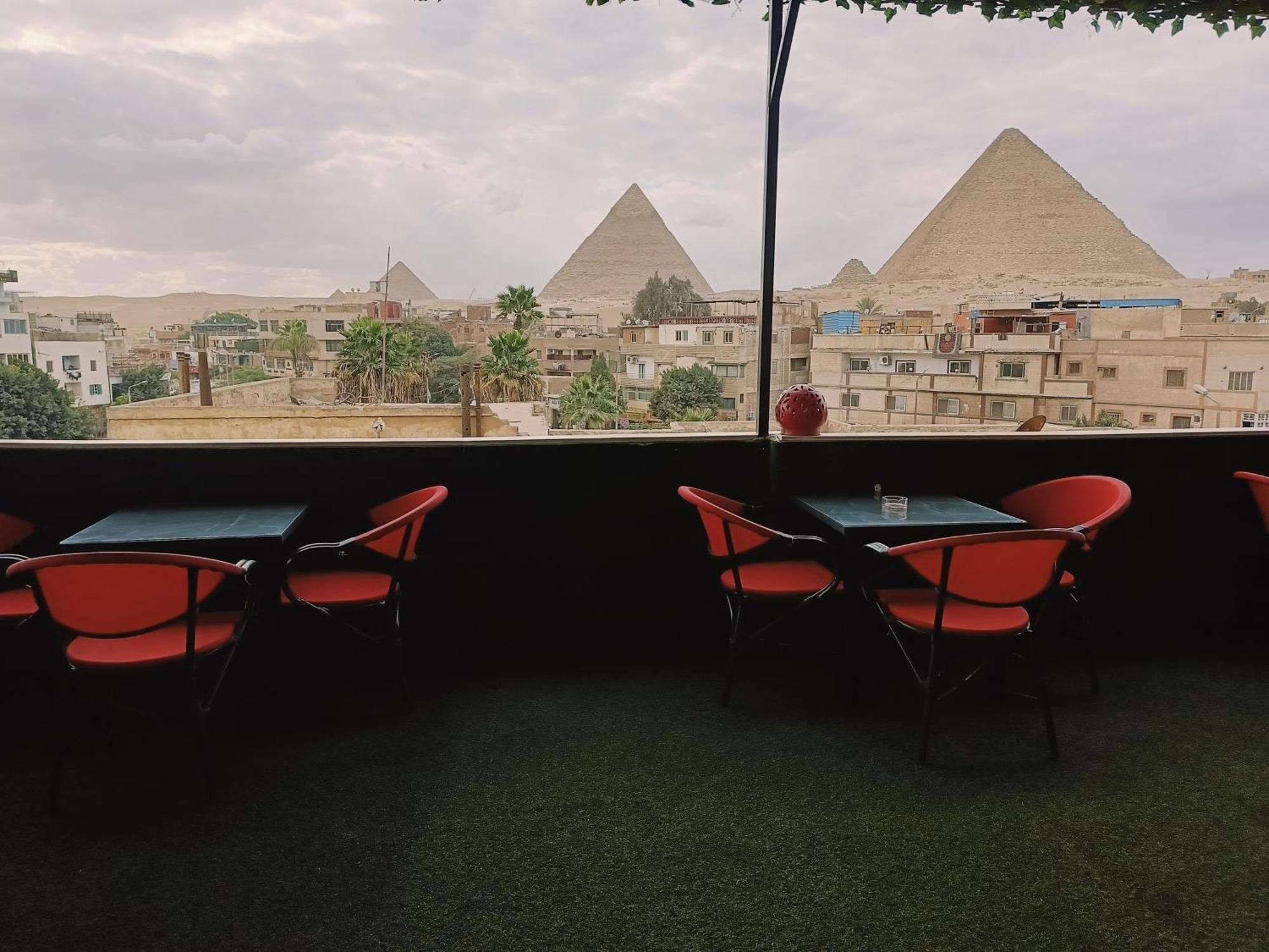 Magic Golden Pyramids View Otel Kafret el-Gabal Dış mekan fotoğraf