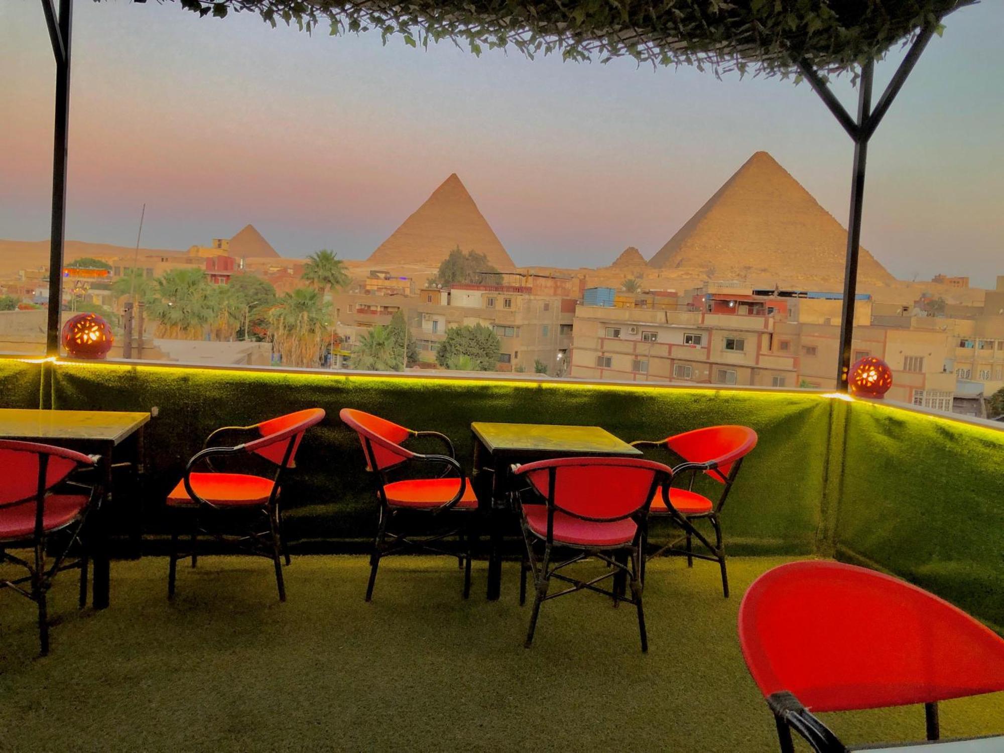 Magic Golden Pyramids View Otel Kafret el-Gabal Dış mekan fotoğraf